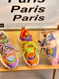 รองเท้าผ้าใบผู้หญิง ใส่สบาย รองเท้าผ้าใบใส่เที่ยวผู้หญิง มีSIZE 35 36 37 38 39 40