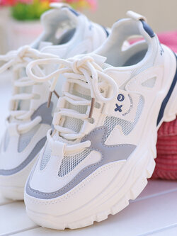 รองเท้าผ้าใบผู้หญิง ใส่สบาย รองเท้าผ้าใบใส่เที่ยวผู้หญิง มีSIZE 35 36 37 38 39 40