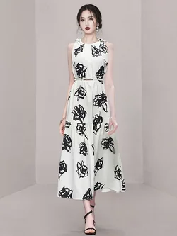 ชุดเดรสยาวสวยๆ ชุดกระโปรงยาว ชุดเดรสยาว ชุดแซกยาว มีขนาด S M L XL สนใจทักแชท