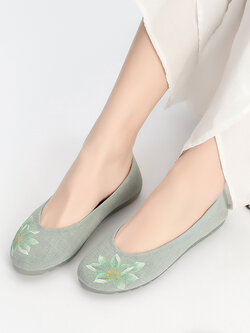 รองเท้าผ้าใบผู้หญิง ใส่สบาย รองเท้าผ้าใบใส่เที่ยวผู้หญิง มีSIZE 35 36 37 38 39 40