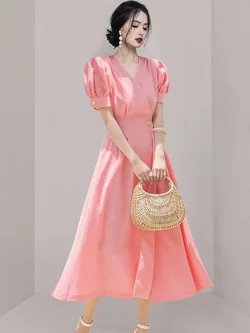 ชุดเดรสยาวสวยๆ ชุดกระโปรงยาว ชุดเดรสยาว ชุดแซกยาว มีขนาด S M L XL สนใจทักแชท