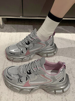 รองเท้าแฟชั่นผู้หญิงส้นเตี้ย ใส่สบาย มีขนาดให้สั่งซื้อ 35 36 37 38 39 40 สนใจทักแชท ฟรีค่าส่ง!