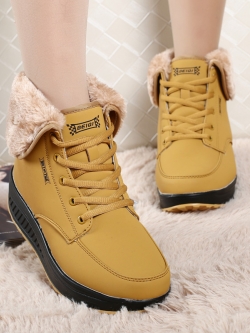 รองเท้าแฟชั่นอินเทรนด์