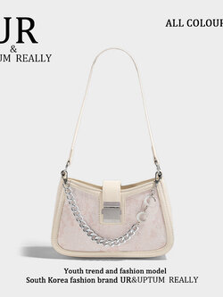 กระเป๋าผู้หญิงสวยๆ กระเป๋าสะพายข้างผู้หญิง กระเป๋าแบรนด์ BEAR BAG กระเป๋าหมีสุดคิ้ว!