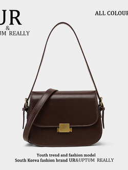 กระเป๋าผู้หญิงสวยๆ กระเป๋าสะพายข้างผู้หญิง กระเป๋าแบรนด์ BEAR BAG กระเป๋าหมีสุดคิ้ว!